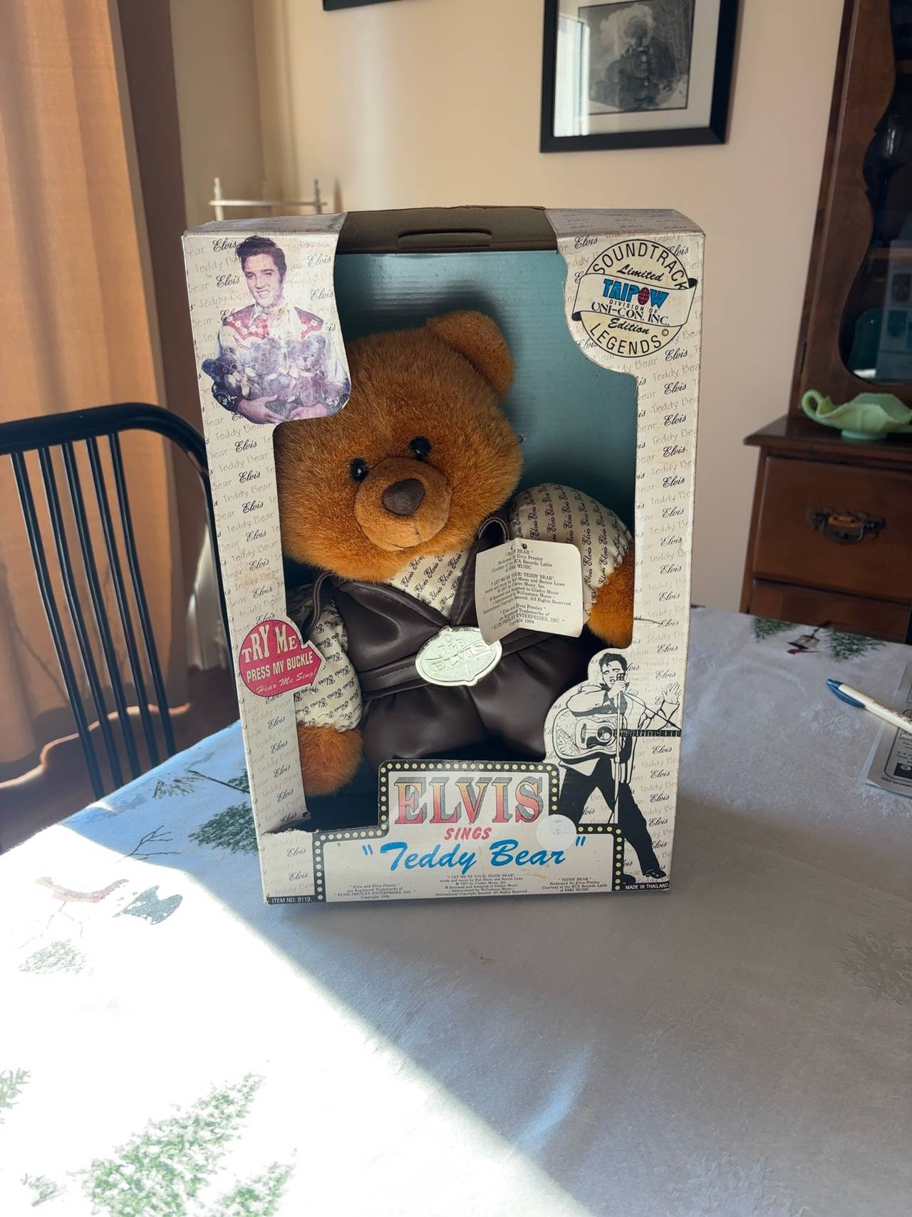 Taipow Legends Elvis Presley Singing Teddy Bear