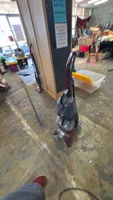 Hoover Power Scrub Deluxe Carpet Cleaner - Image 3