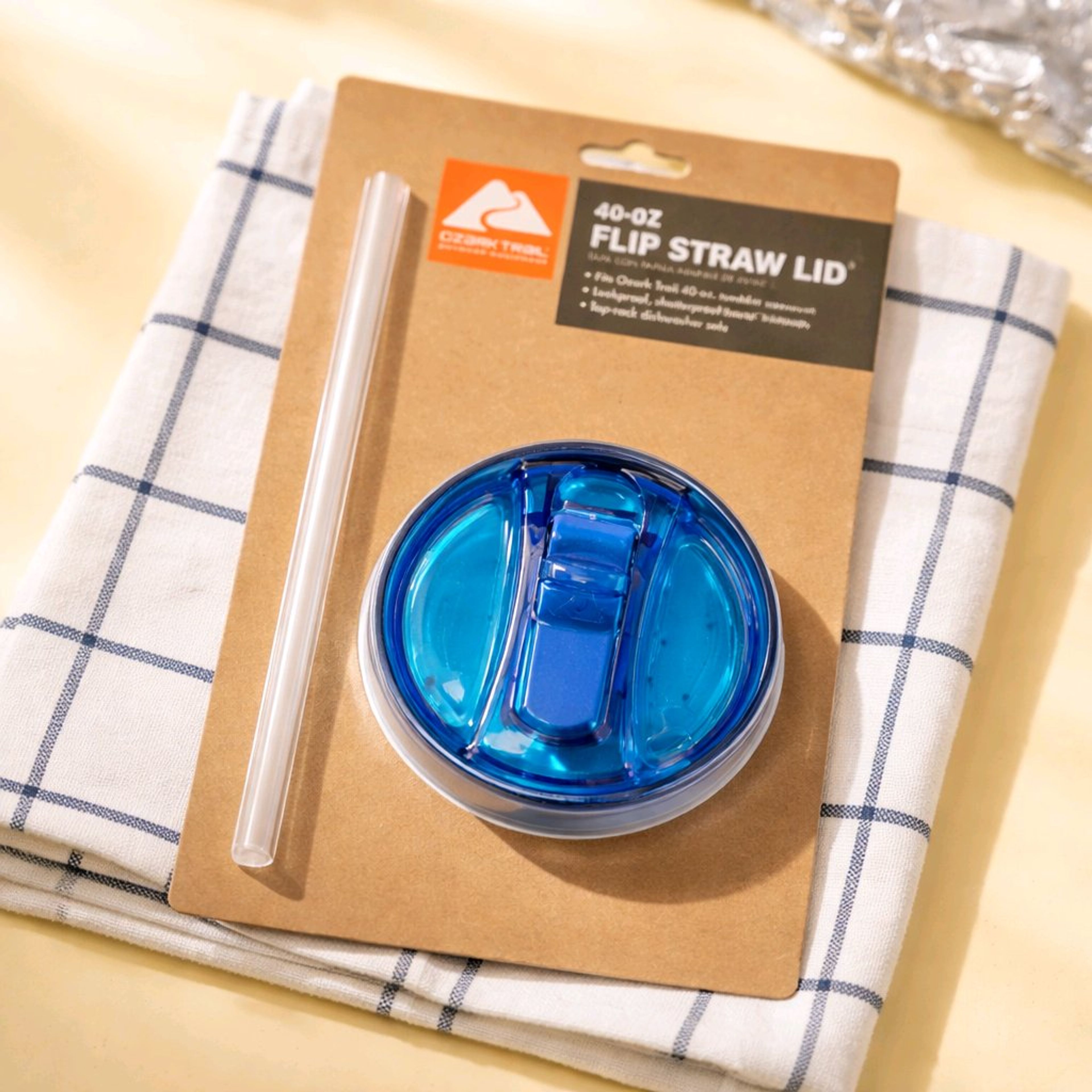 Ozark Trail 40-oz Flip Straw Lid - Image 2