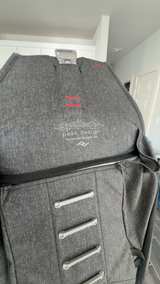 Peak Design Everyday Messenger Bag Charcoal - Image 1