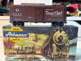 Athearn HO Scale Santa Fe Texas Chief Boxcar ATSF 146508 - Image 1