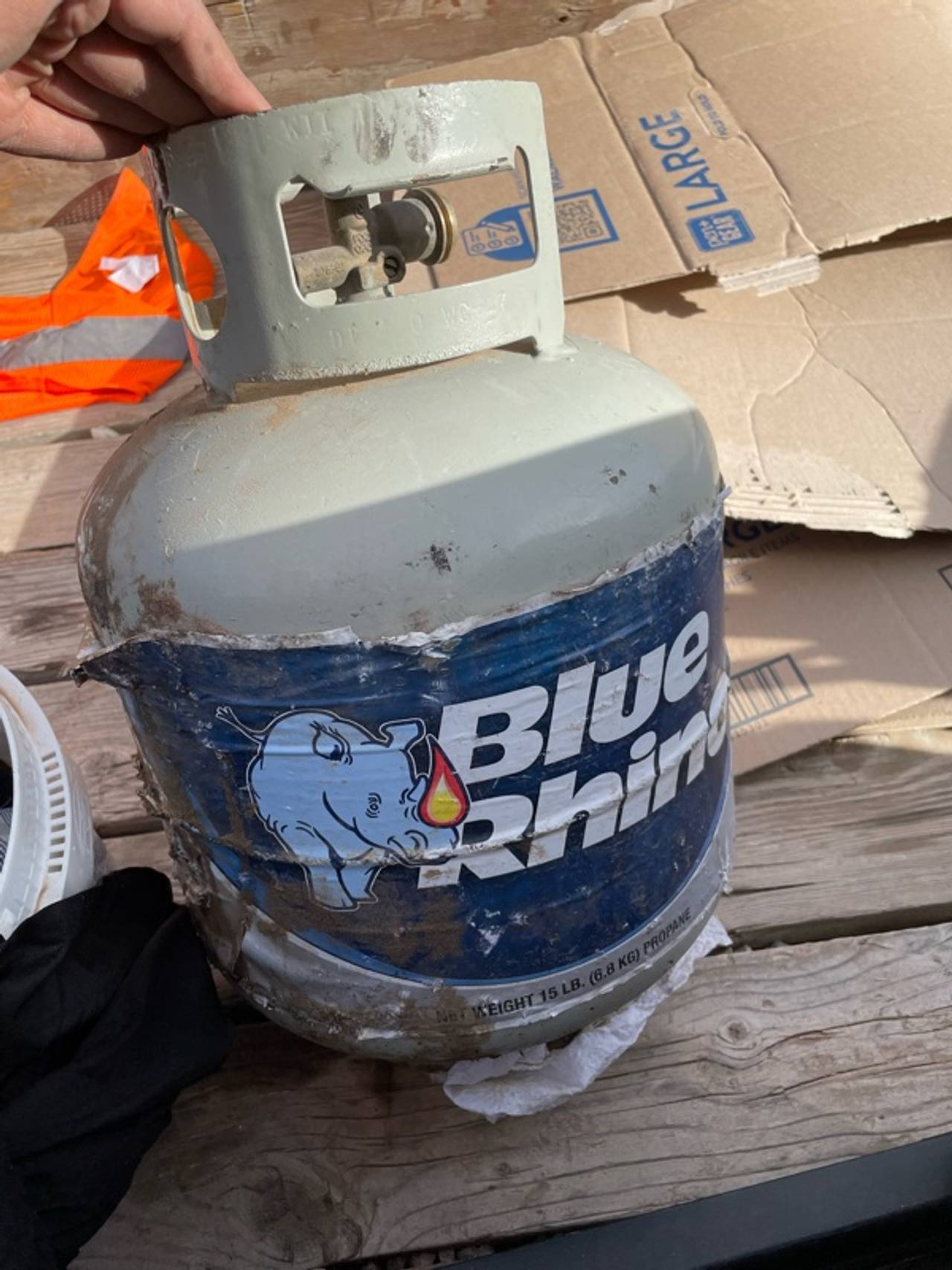 Blue Rhino 5-gal Propane Tank