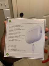 Apple AirPods Pro - Image 2