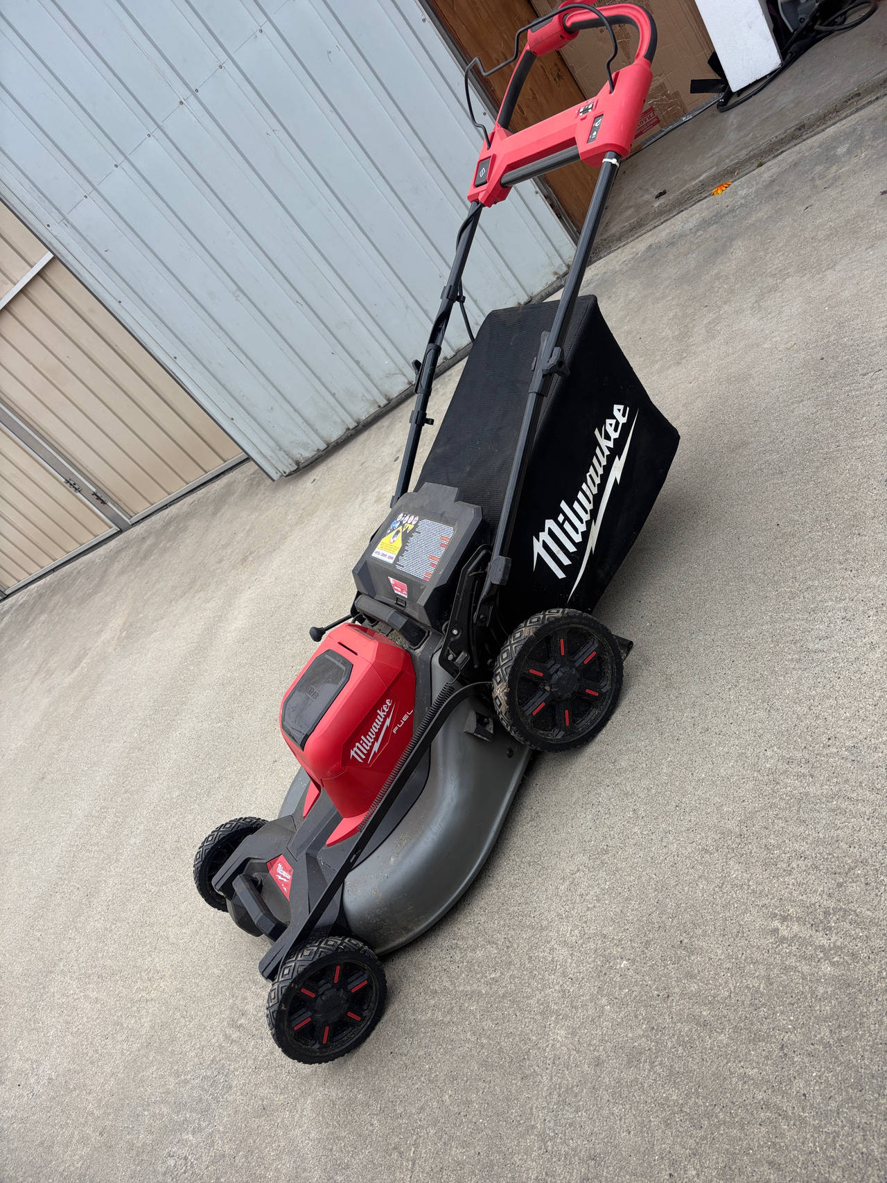 Milwaukee M18 FUEL 21" Self-Propelled Dual Battery Lawn Mower TOOL ONLY 