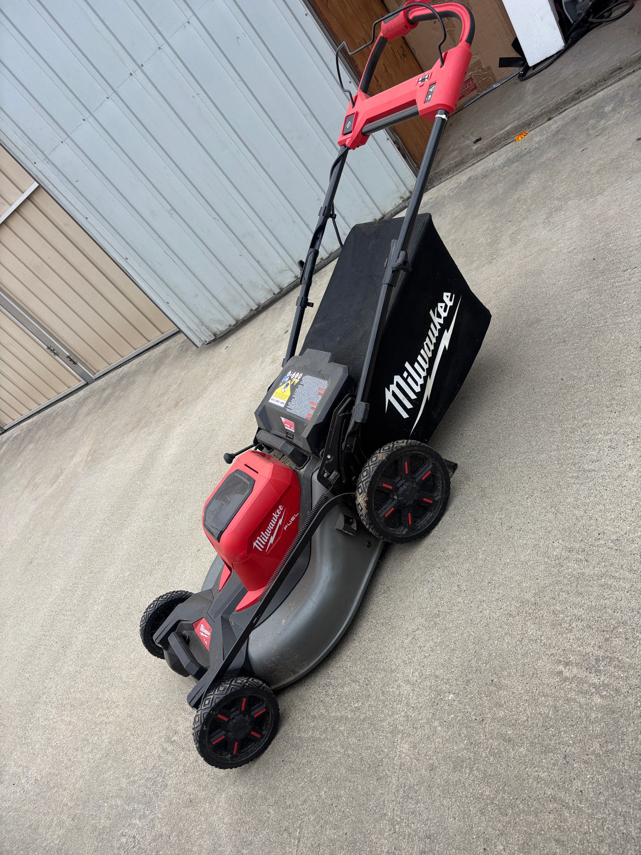 Milwaukee M18 FUEL 21" Self-Propelled Dual Battery Lawn Mower TOOL ONLY 