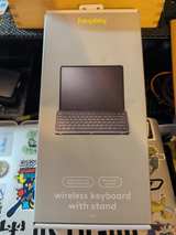 heyday Wireless Keyboard with Stand - Image 2