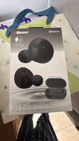 2Boom Vibrant Air True Wireless Earbuds Black - Image 2