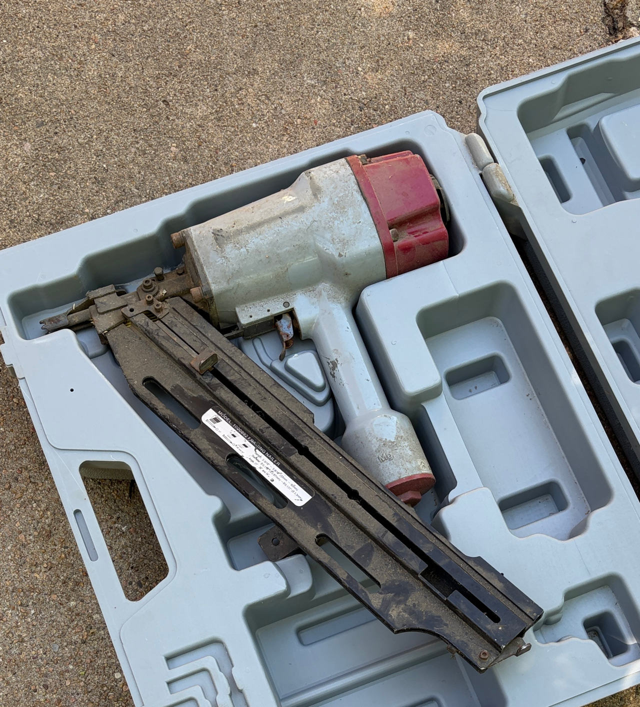Central Pneumatic 21 Degree Framing Nailer