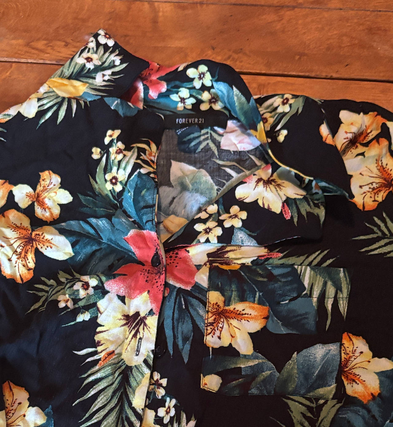 Forever 21 Tropical Floral Button Down Shirt