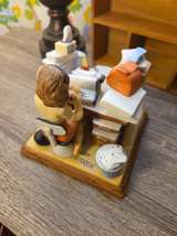Gary Patterson Ceramic Figurine - The secretary - Image 2