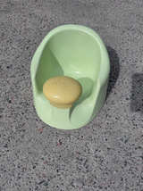 Bumbo Floor Seat - Image 1