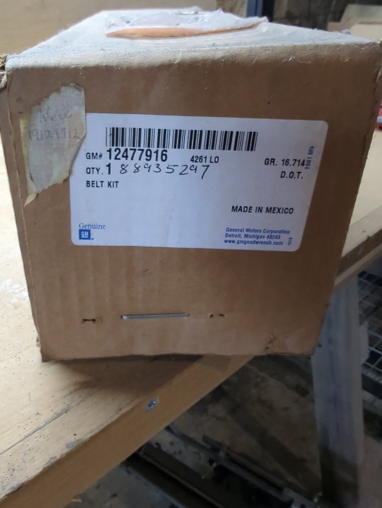 GM Genuine Parts 12477916 Belt Kit