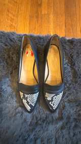 Avellini Leather Size 6 Loafer Pumps - Image 5
