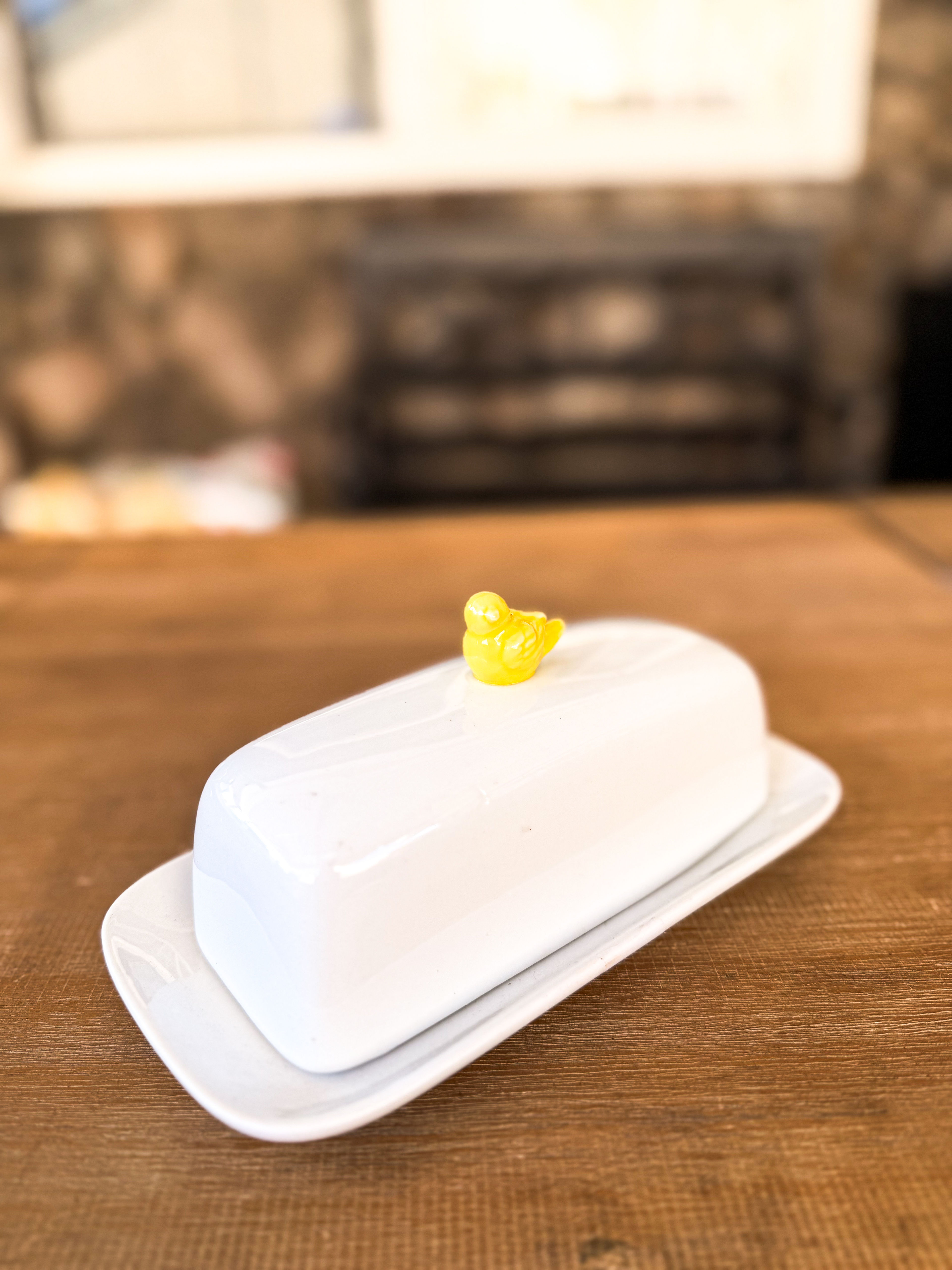 Vintage White Ceramic Butter Dish with Yellow Chick Knob - Image 5