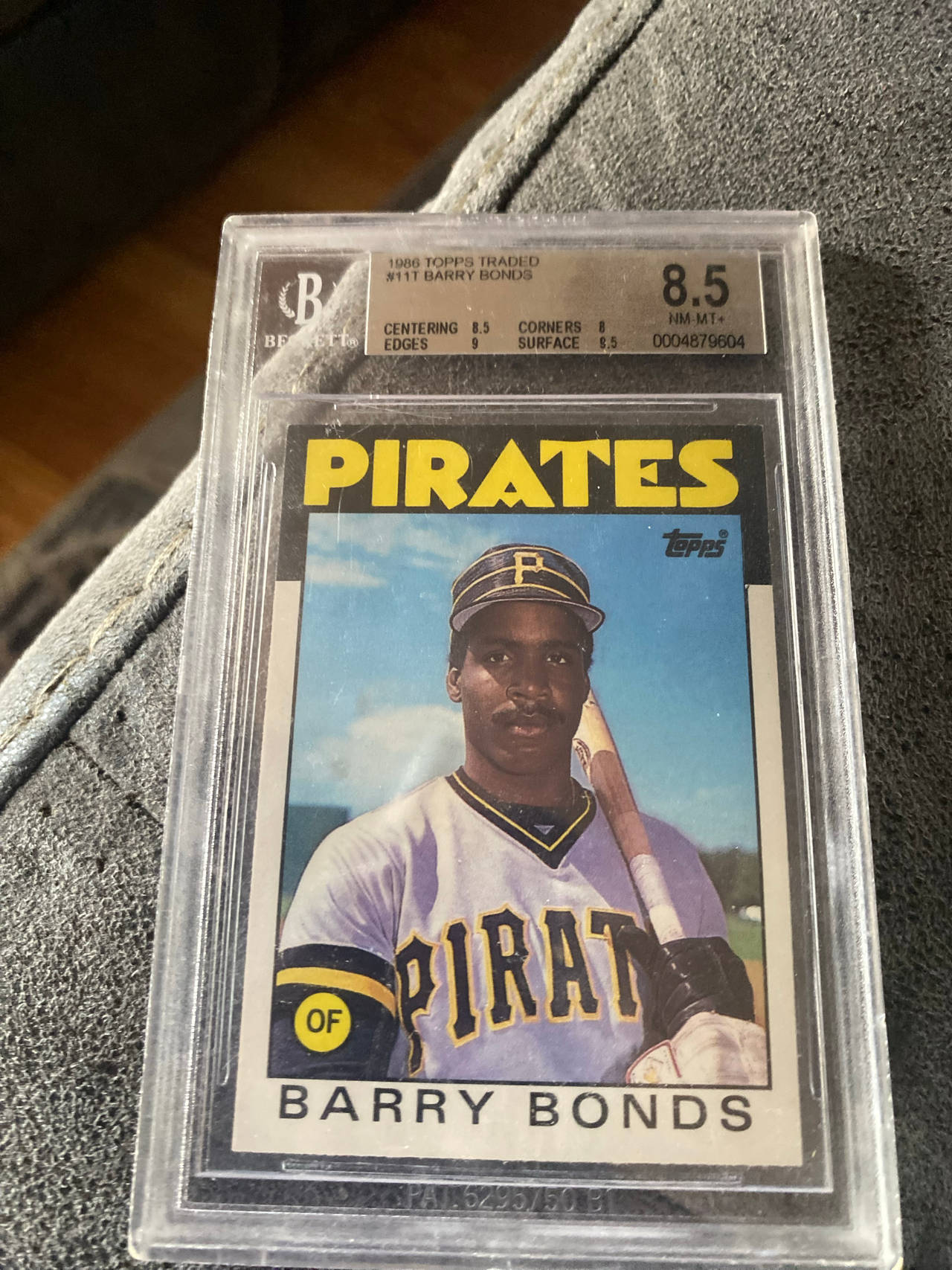 1986 Topps Traded Barry Bonds Baseball Card
