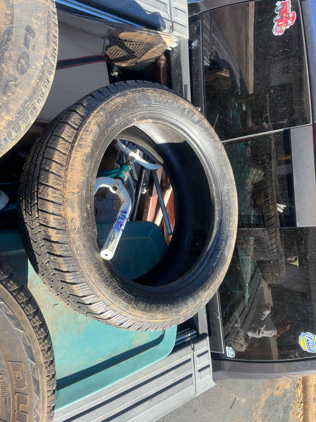 Fullway HP108 Performance Tire 205/50R16