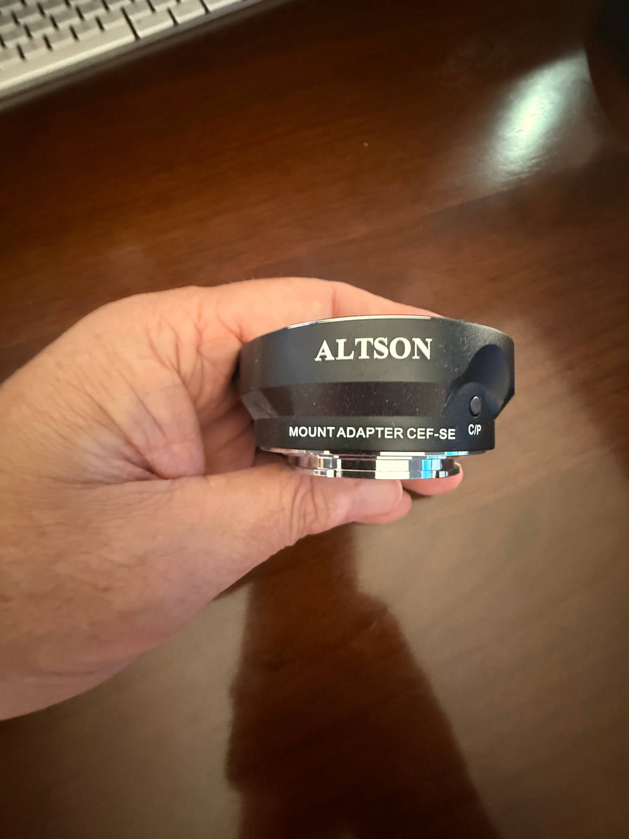 Altson CEF-SE Lens Mount Adapter for Canon EF/EF-S Lens to Sony E Mount Camera
