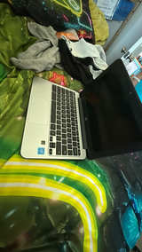 HP Chromebook - Image 2