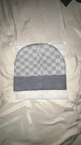Louis Vuitton Neo Petit Damier Beanie Grey - Image 3