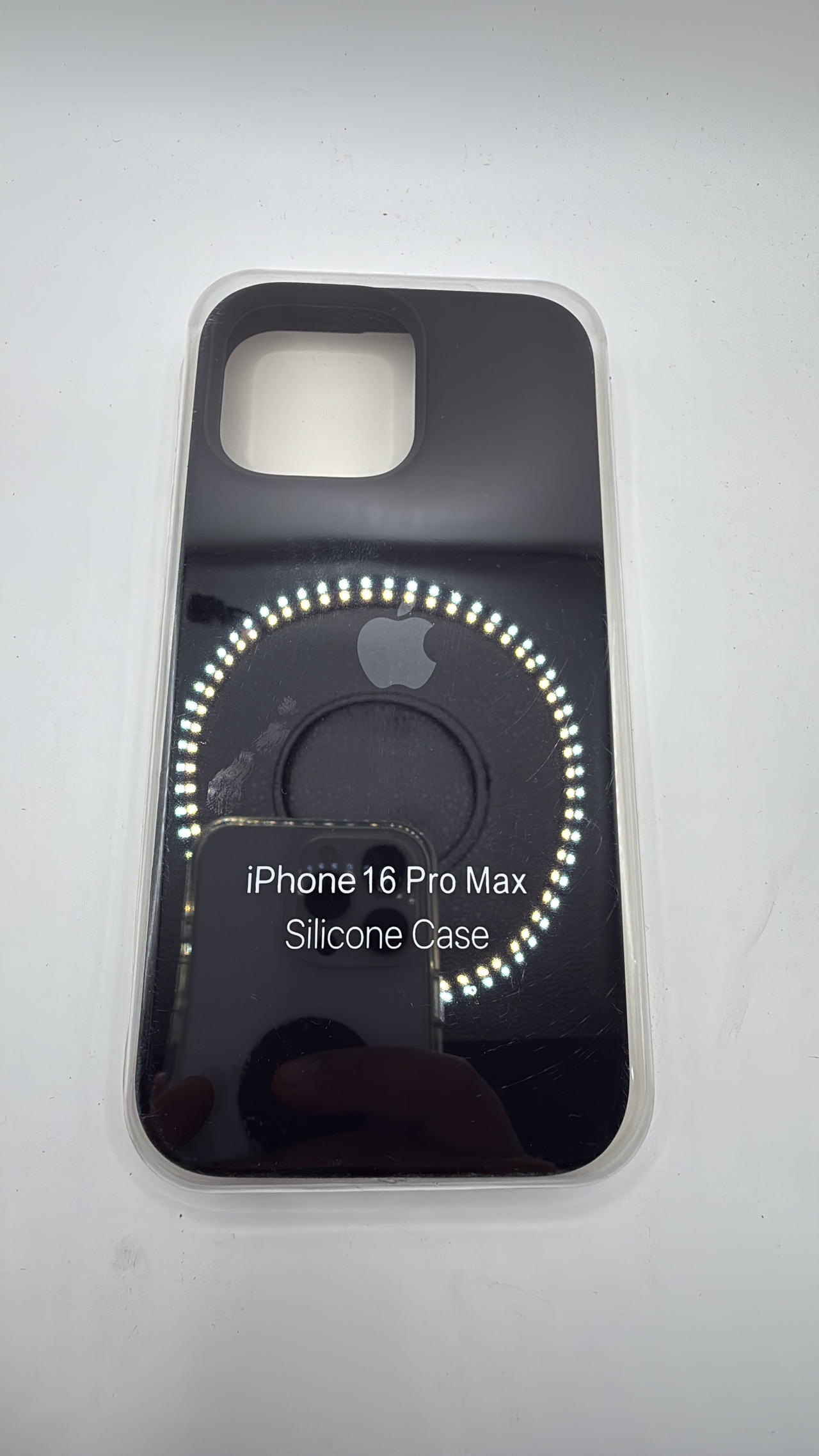 Apple iPhone 16 Pro Max Silicone Case