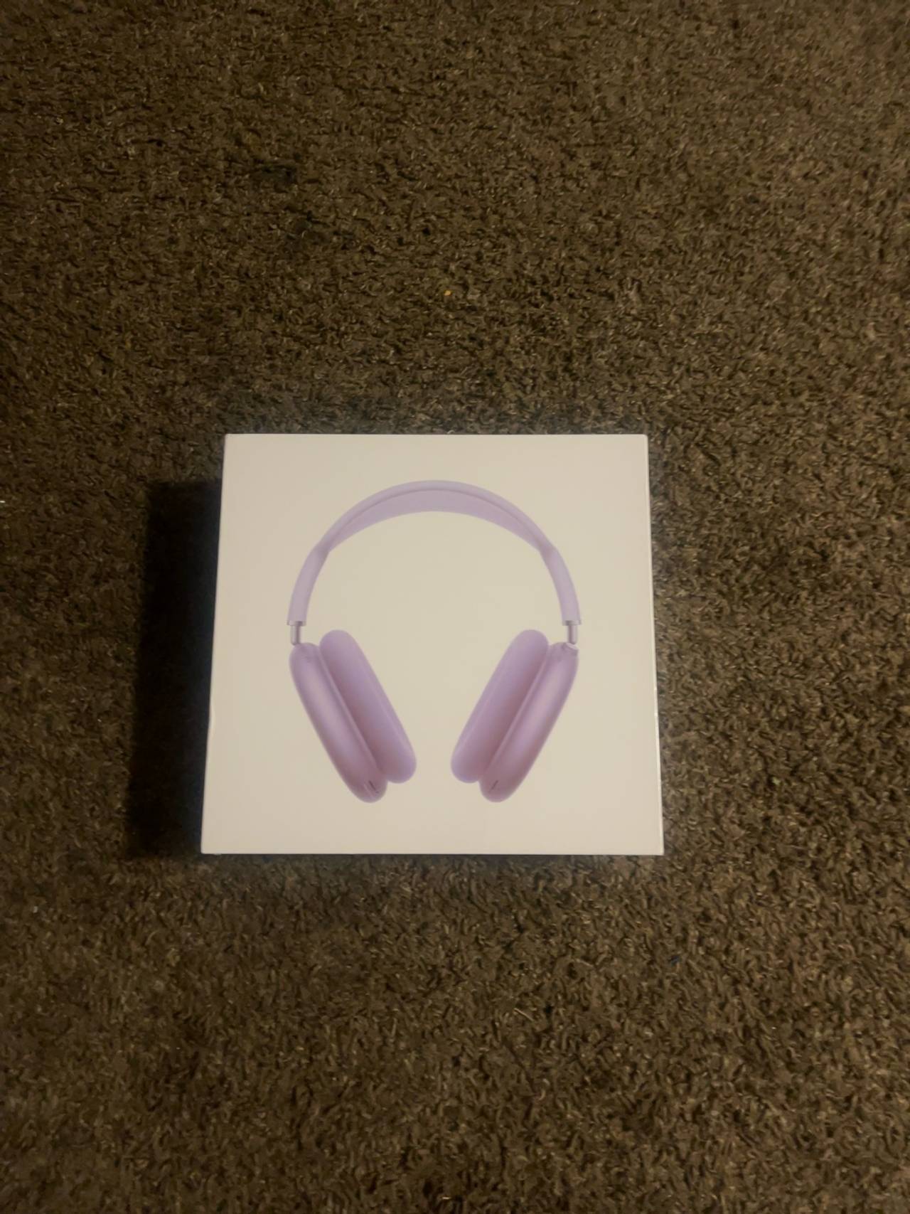 Apple AirPods Max Purple