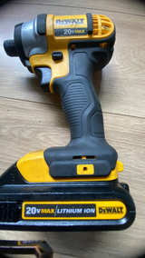 DeWalt 20V MAX Impact Driver - Image 3
