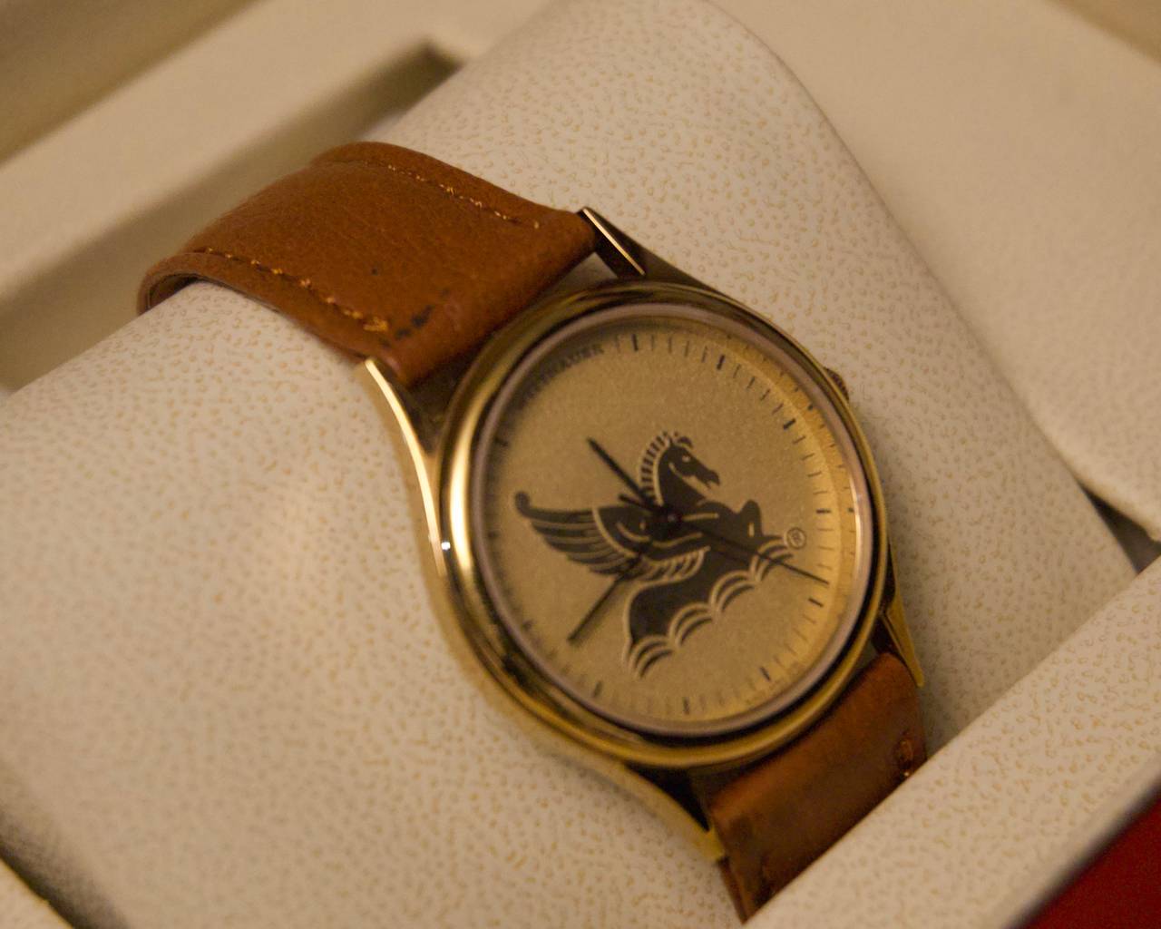 Vintage Wittnauer Pegasus Women’s Watch – Gold Dial & Leather Band