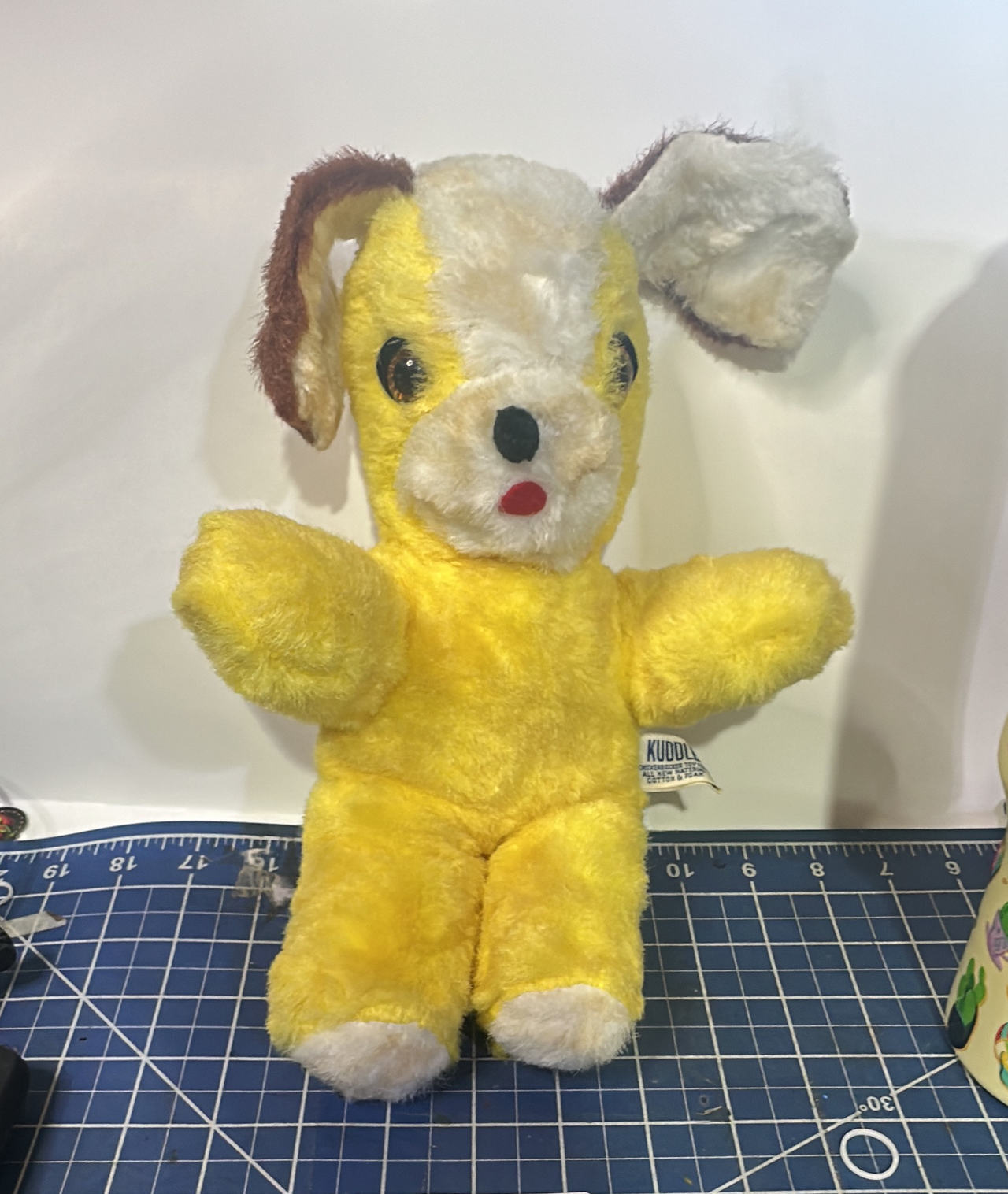 Knickerbocker Kuddles Vintage 1940s Plush Dogn. 215