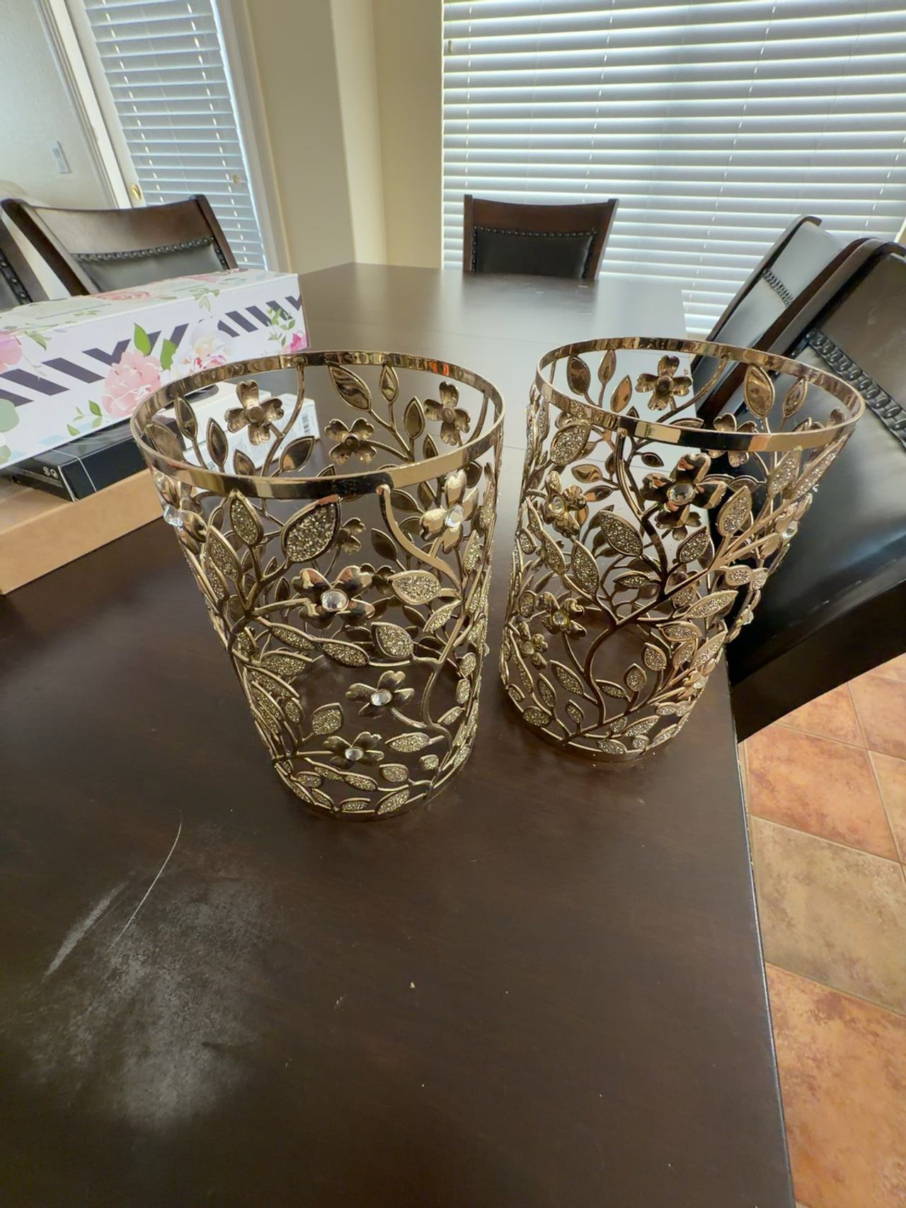 Bath & Body Works Botanical Bling 3-Wick Candle Sleeve Holder – Gold/Rose Gold