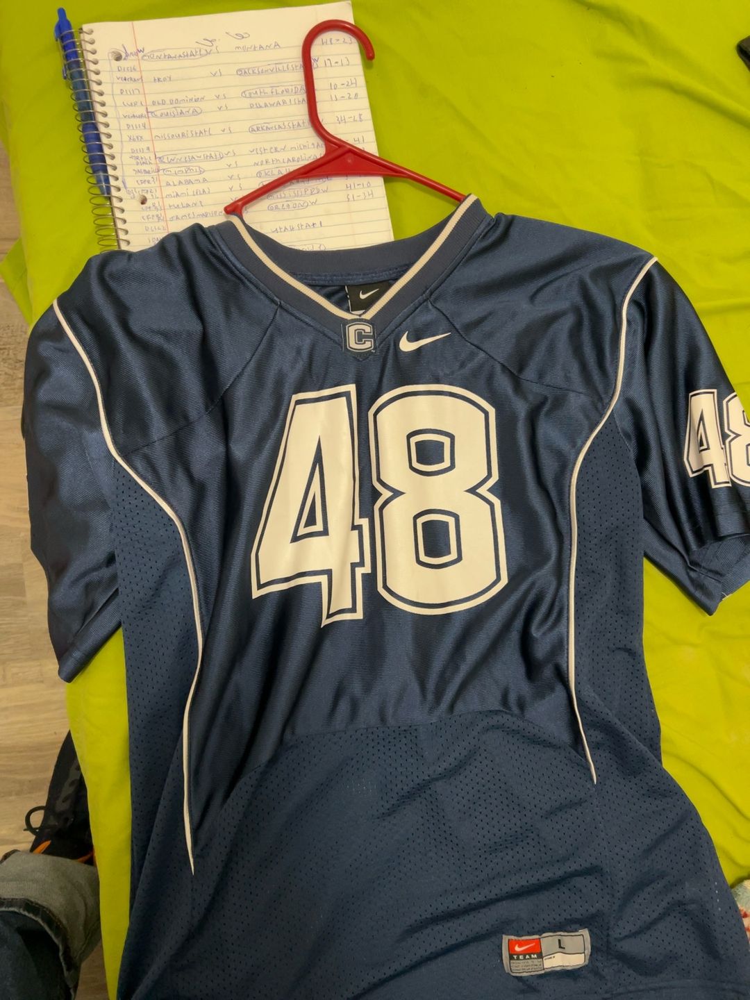 Nike UConn Huskies Football Jersey Navy Size 44