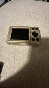 Generic Digital Camera - Image 3