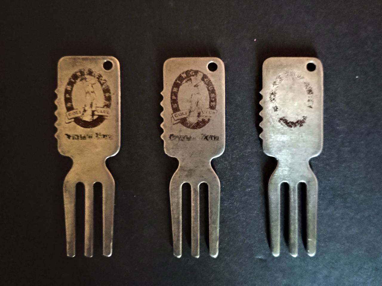 Springhouse Golf Club Divot Repair Tools