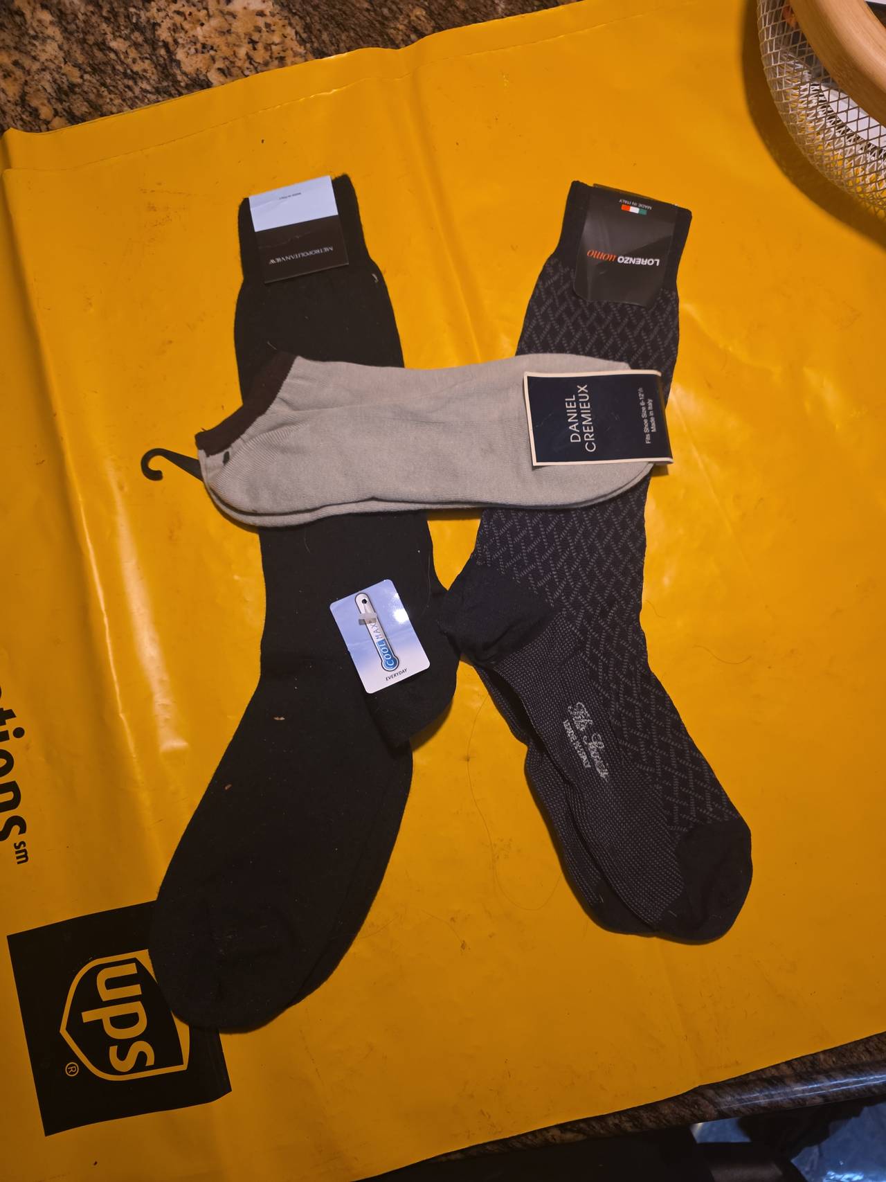 Daniel Cremieux & Lorenzo Uomo Men's Socks Bundle