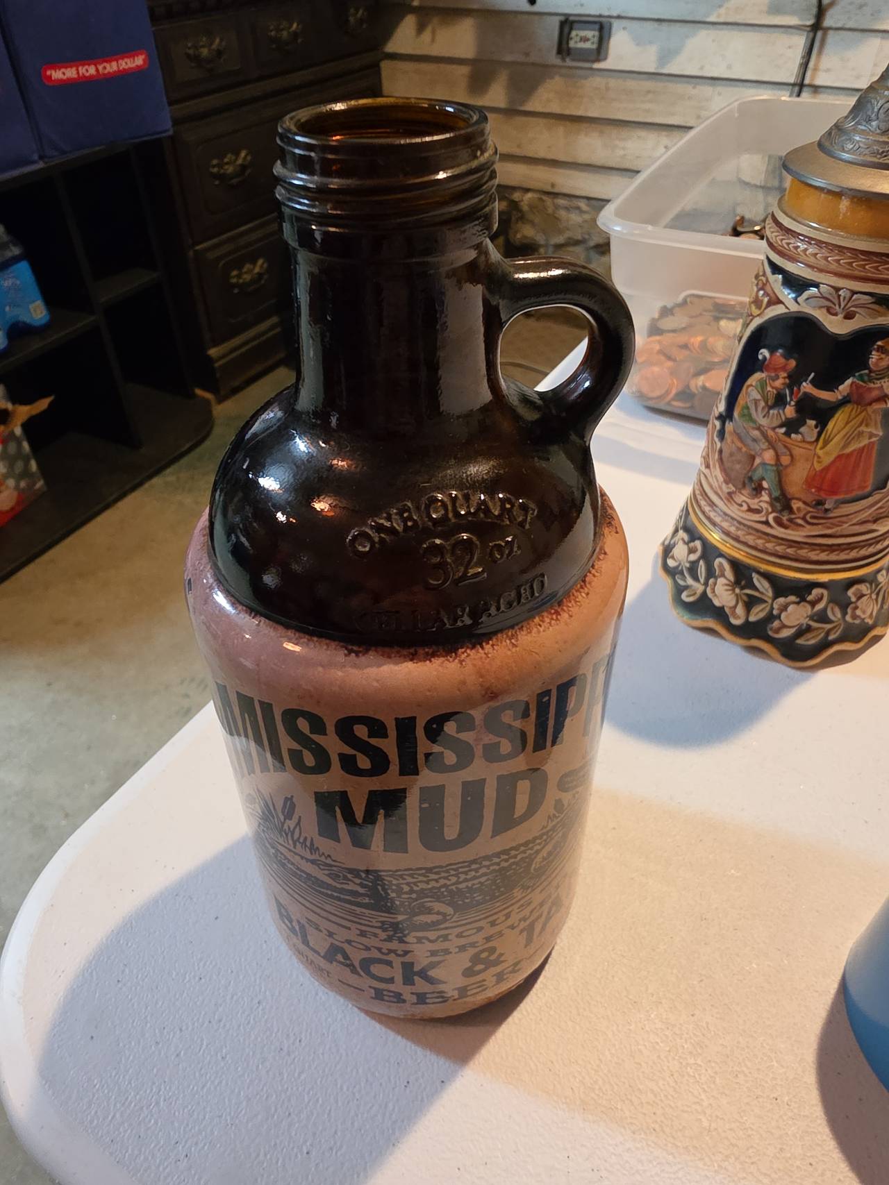 Mississippi Mud Black & Tan Beer Jug