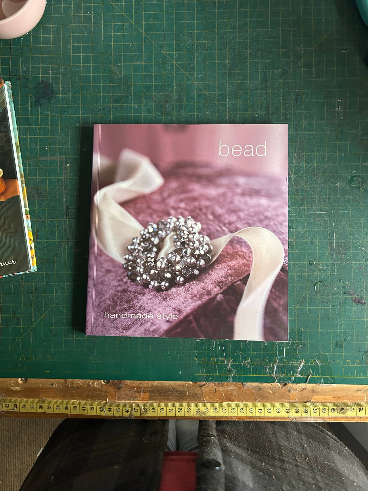 Bead: Handmade Style