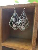 Kendra Scott Addie Drop Earrings - Image 3