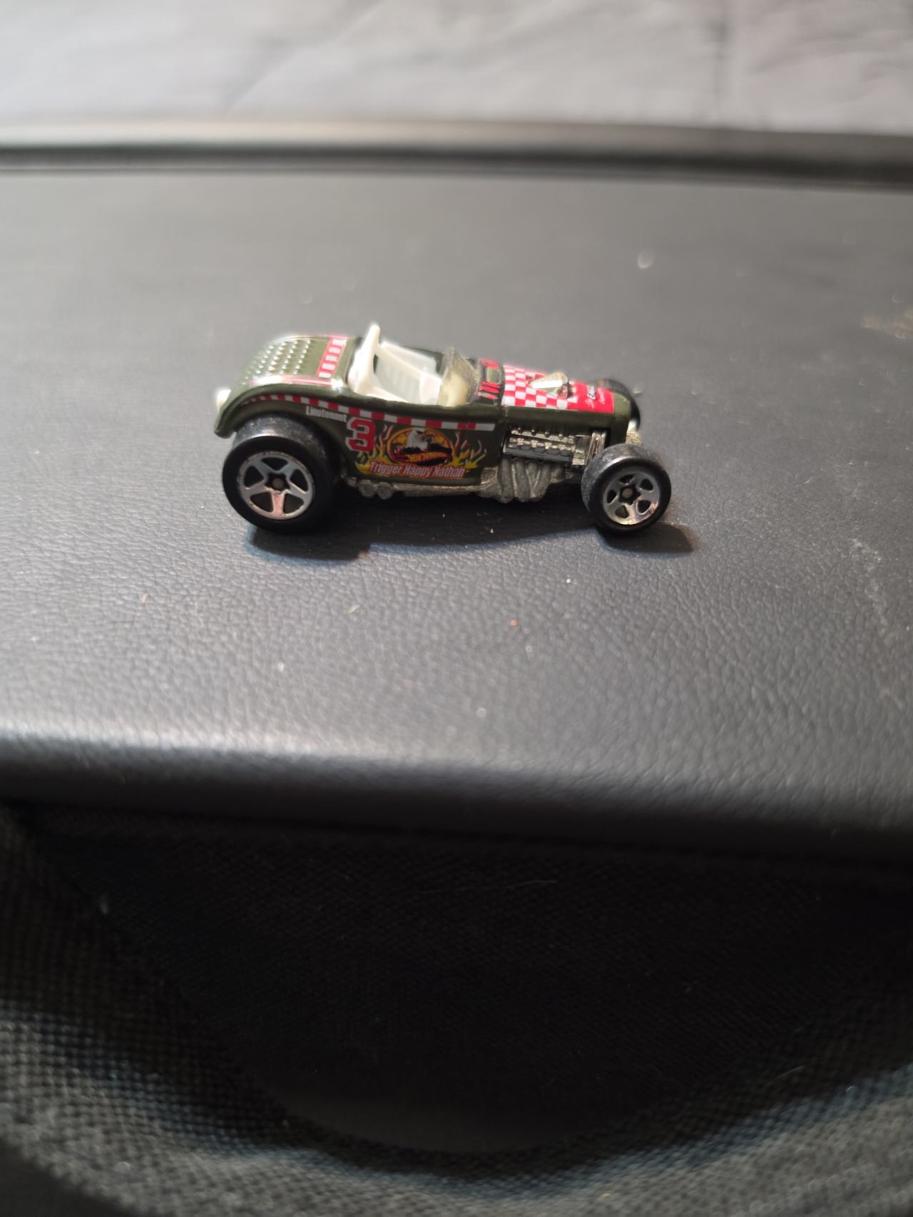 Hot Wheels '32 Ford Trigger Happy Nathan