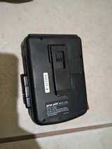 GPX Personal Cassette Player with AM/FM Radio - Image 3