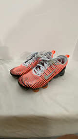 Nike Air VaporMax Flyknit 3 GS Bright Mango - Image 2