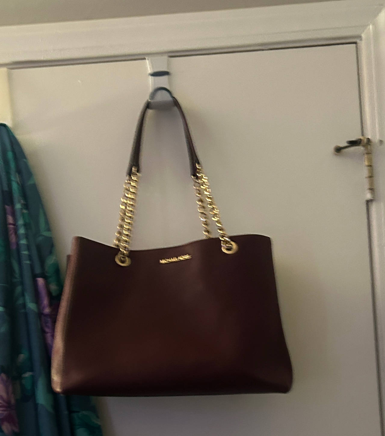 Michael Kors Jet Set Chain Shoulder Tote