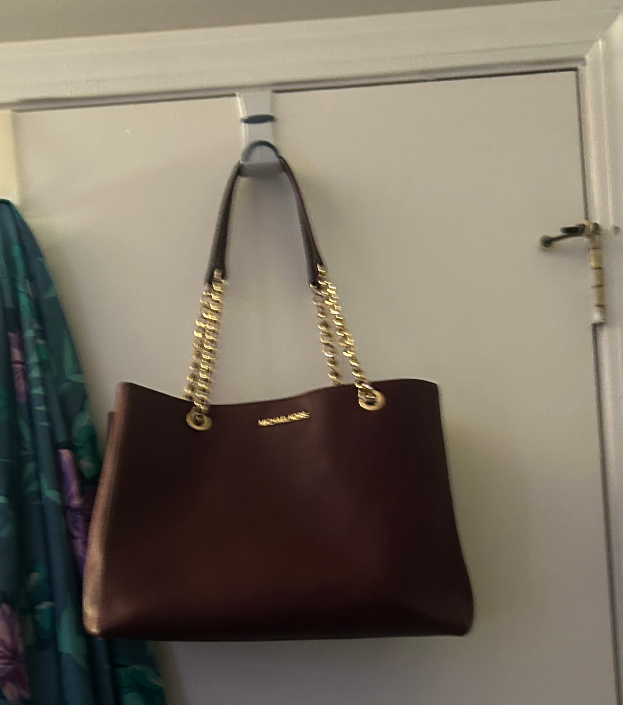 Michael Kors Jet Set Chain Shoulder Tote