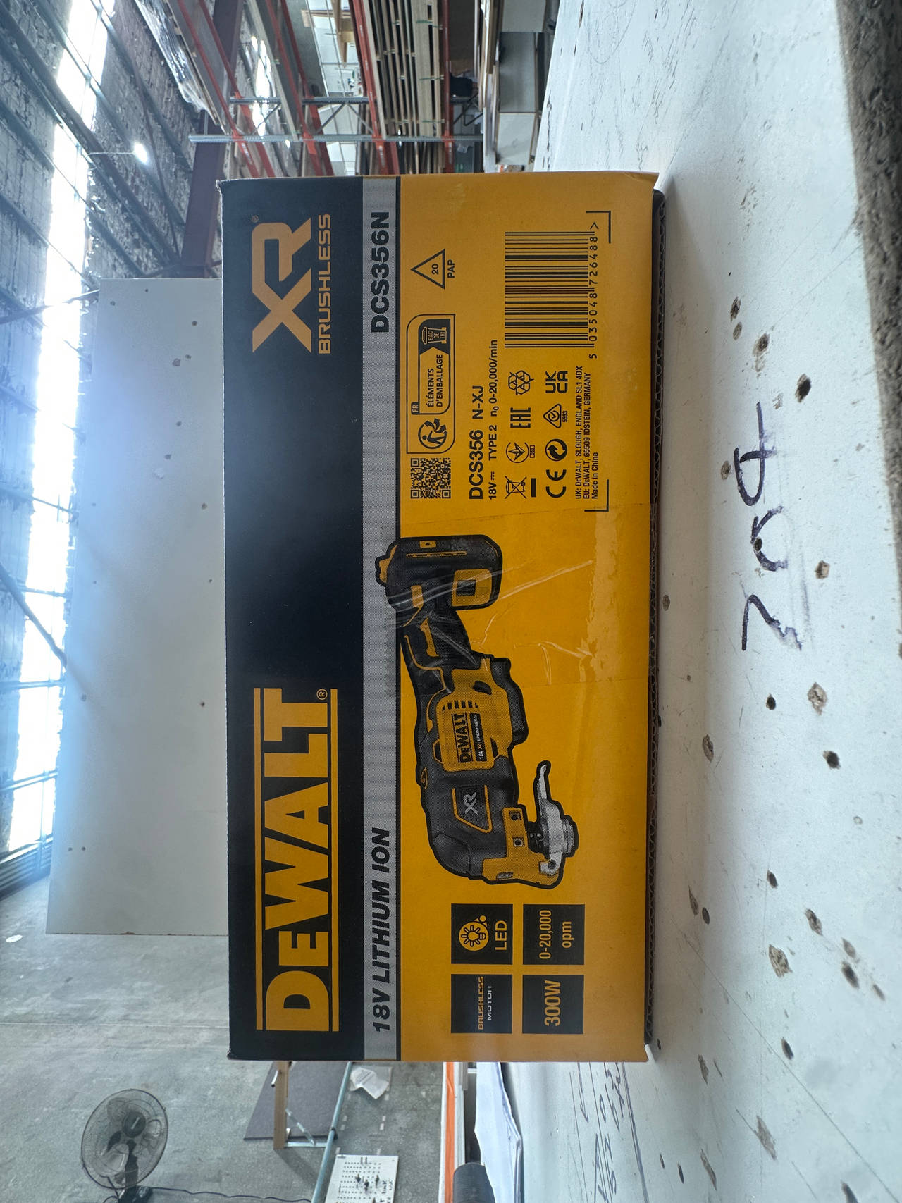 DeWalt XR Brushless Oscillating Multi-Tool