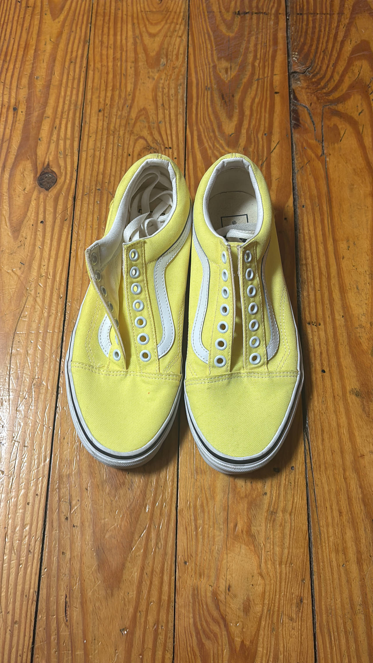Vans Old Skool Yellow size 7.5