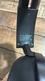 Sony MDR-XB950B1 Extra Bass Wireless Headphones - Image 7