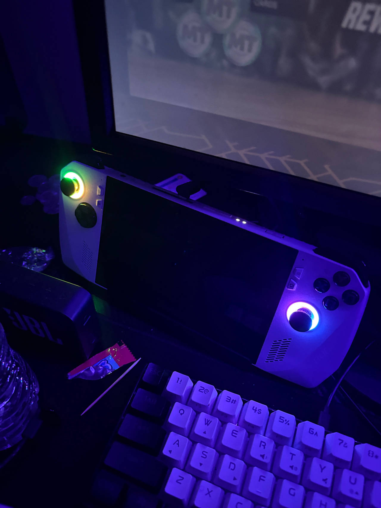 ASUS ROG Ally Z1 extreme 
