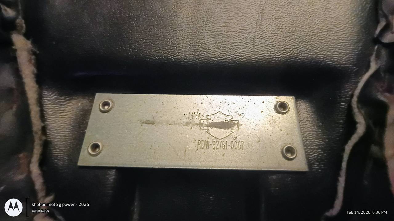 Vintage Harley-Davidson Sportster Solo Seat RDW-92/61-0067 under button