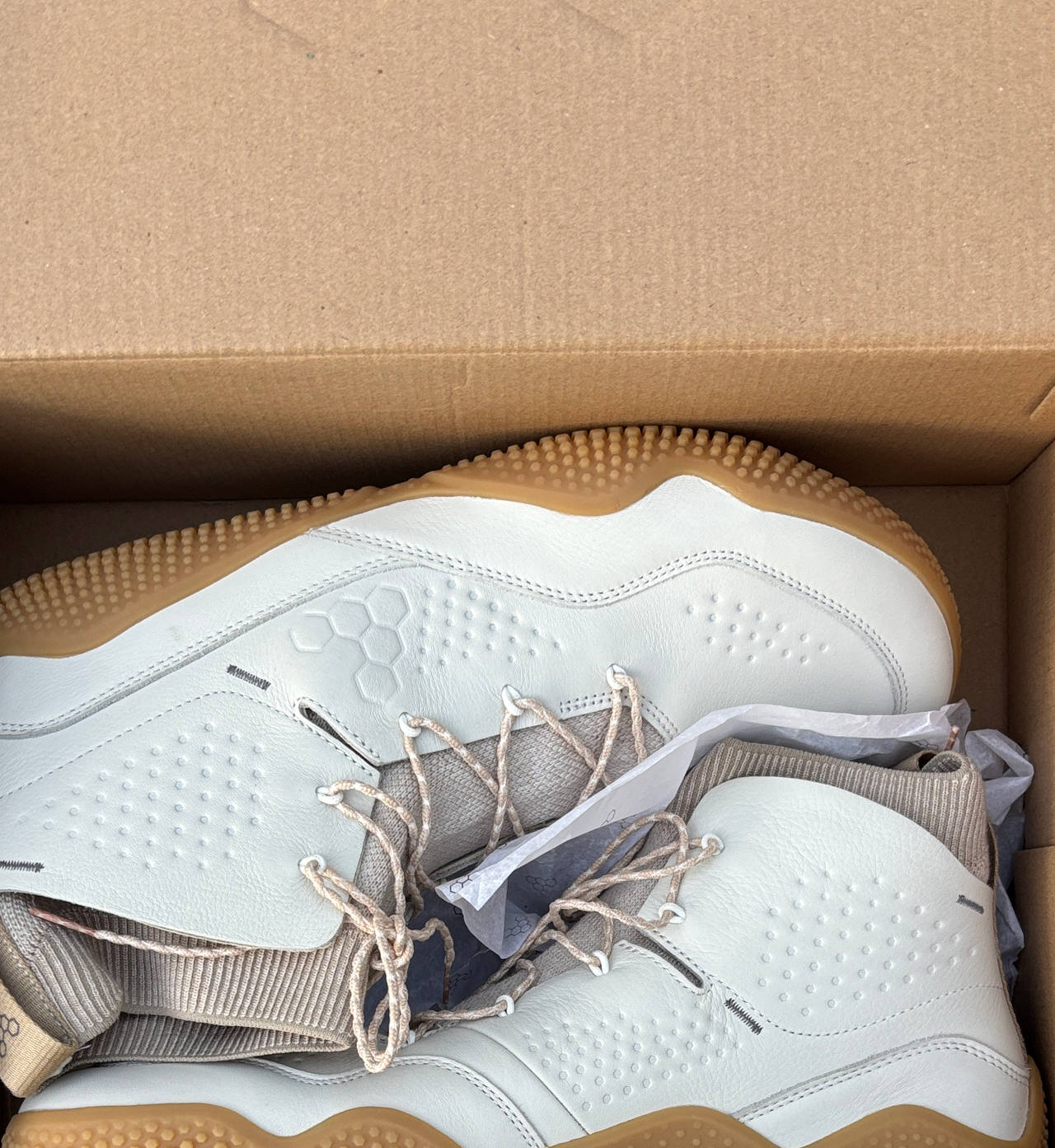 Vivobarefoot Magna FG White Leather SIZE 12 us
