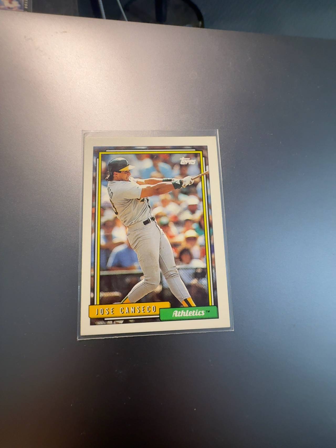 Topps 1992 Jose Canseco #100 Baseball Card