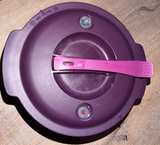 Tupperware Microwave Pressure Cooker - Image 5