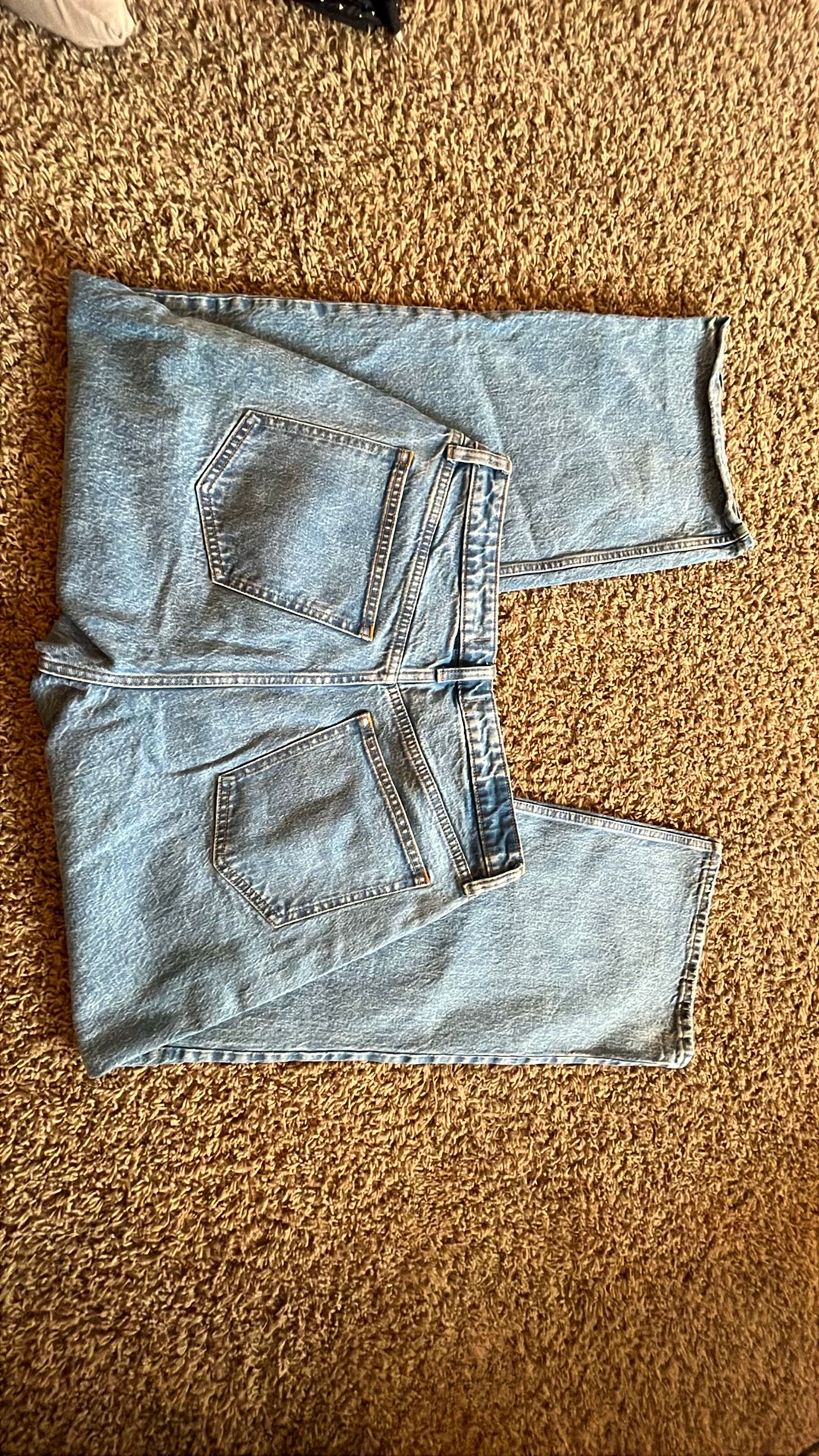 Abercrombie & Fitch 90s Ultra High Rise Straight Jeans 31/12s like new! - Image 3